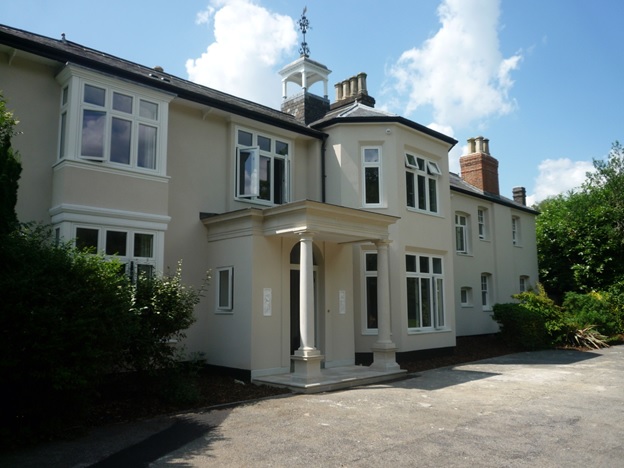 historic house in Great Kingshill