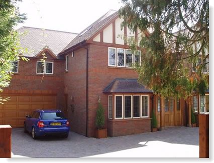 Glen Clova, Winchmore Hill, Bucks (5 bedroom House)